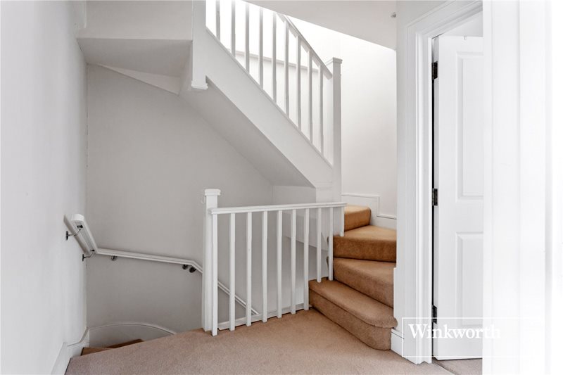 Cornwall Avenue, Finchley, London, N3