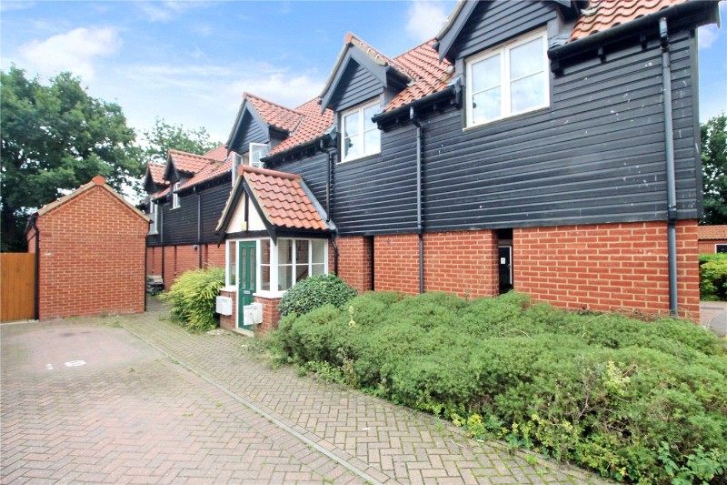 Trafalgar Square, Poringland, Norwich, Norfolk, NR14