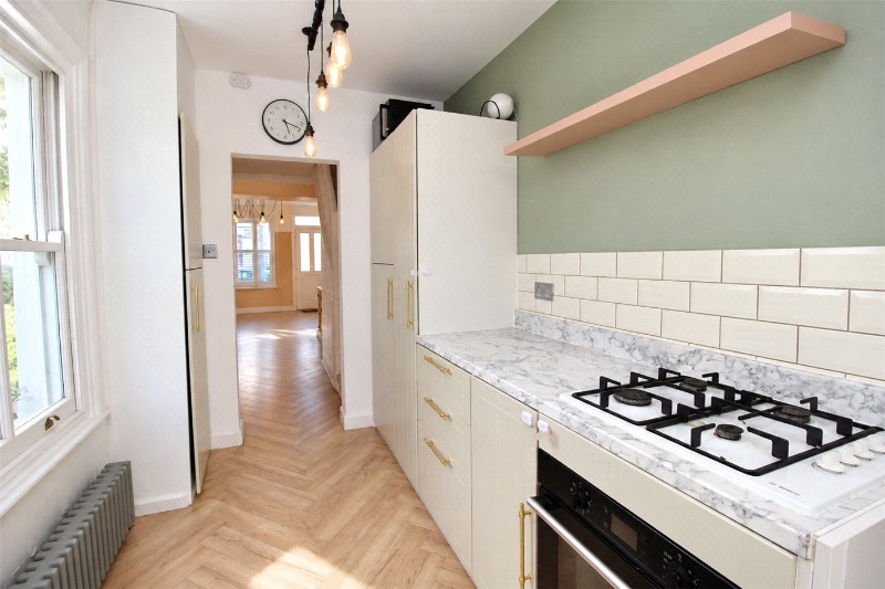 Uttons Avenue, Leigh-on-Sea, Essex, SS9