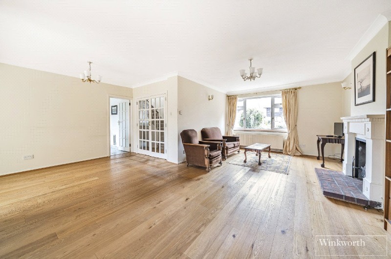 Oak Tree Close, Virginia Water, Surrey, GU25