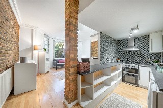Sutherland Avenue, London, W9