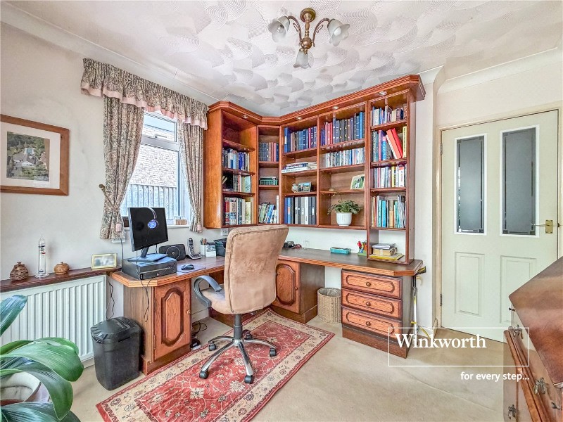 Lions Lane, Ashley Heath, Ringwood, Dorset, BH24