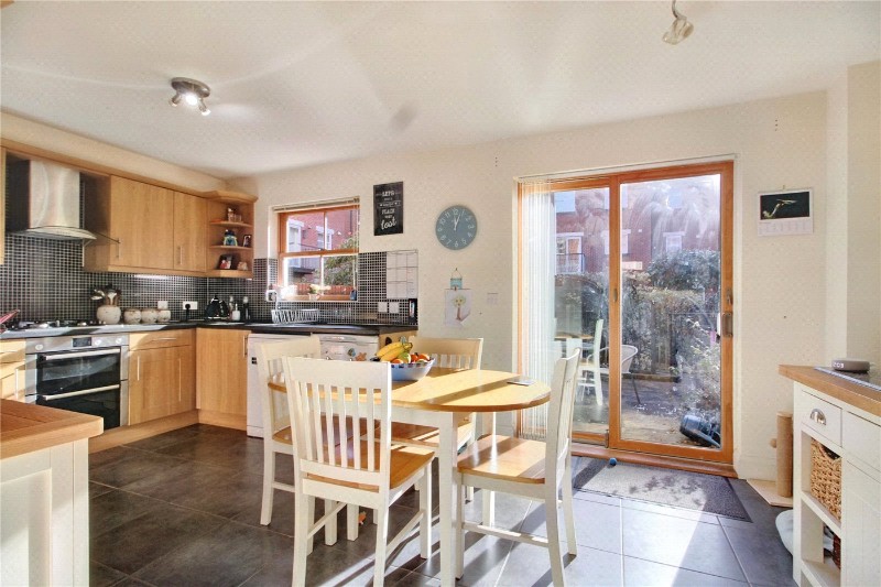Trafalgar Square, Poringland, Norwich, South Norfolk, NR14