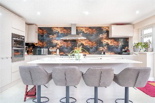 Beverley Way, London, SW20