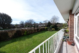 Carlton Drive, London, SW15