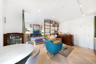 Cross Lane, London, N8