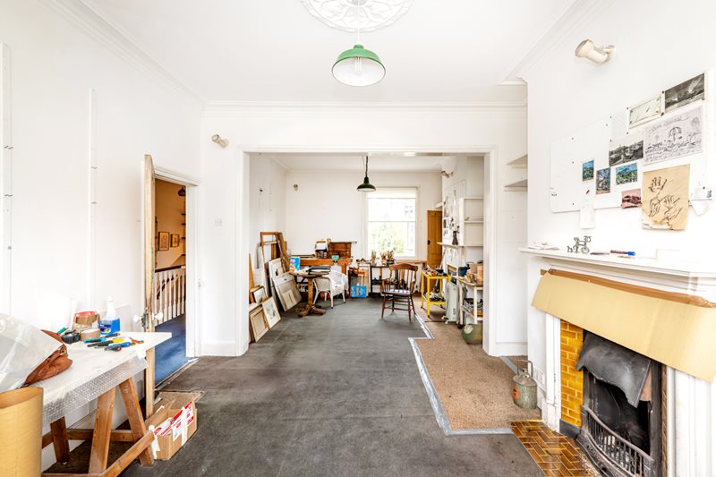 Eynham Road, London, W12
