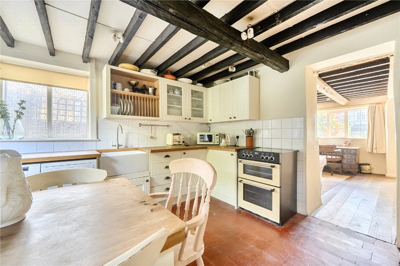 Beavers Road, Farnham, Surrey, GU9