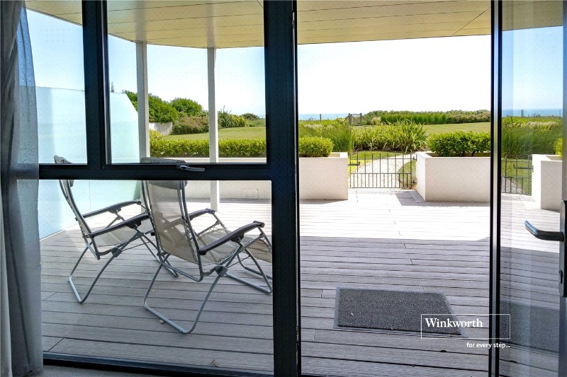 Wharncliffe Road, Highcliffe, Christchurch, Dorset, BH23