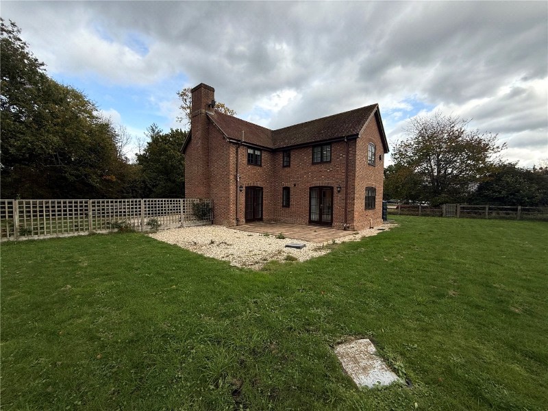 Dunbridge Lane, Awbridge, Romsey, Hampshire, SO51