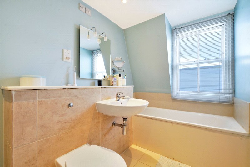 Falkland Road, London, NW5