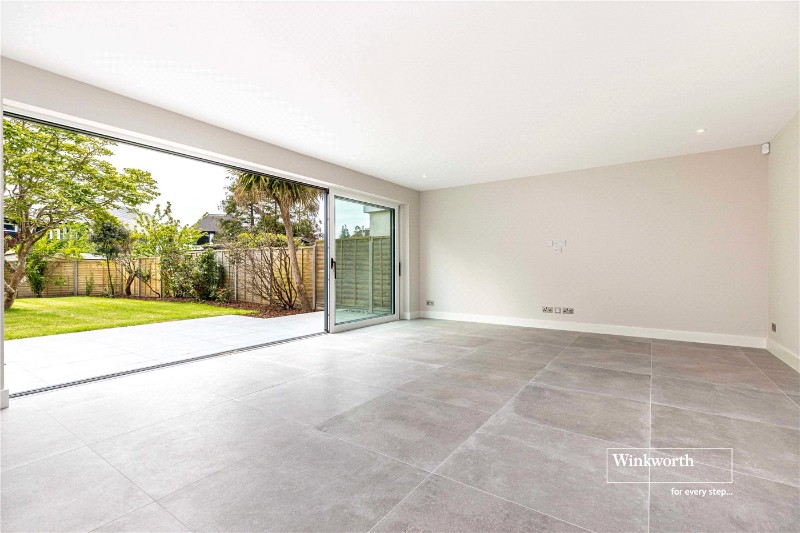 Wellington Avenue, Christchurch, Dorset, BH23