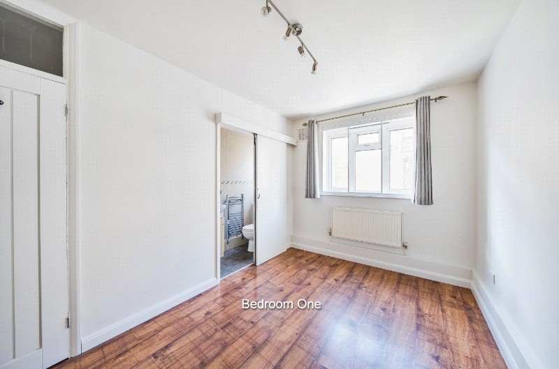 Rosebery Avenue, London, EC1R