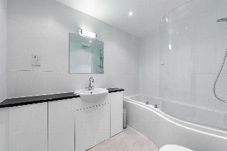 Lindsay Square, London, SW1V