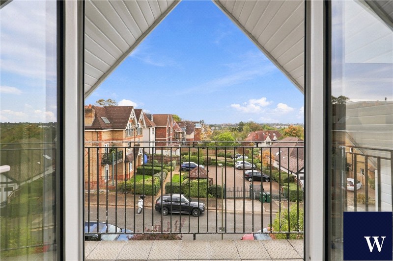 Hendon Lane, Finchley, London, N3