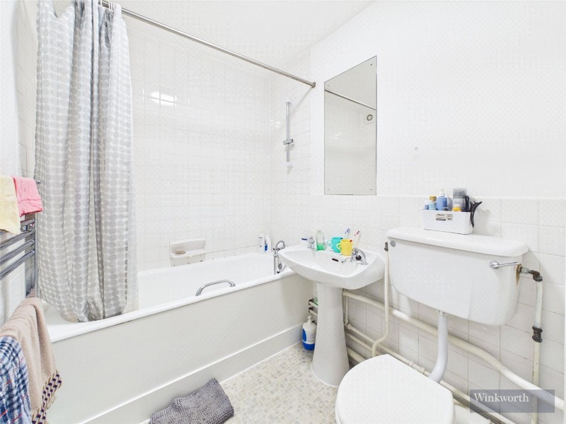 Lovelace Road, Surbiton, KT6