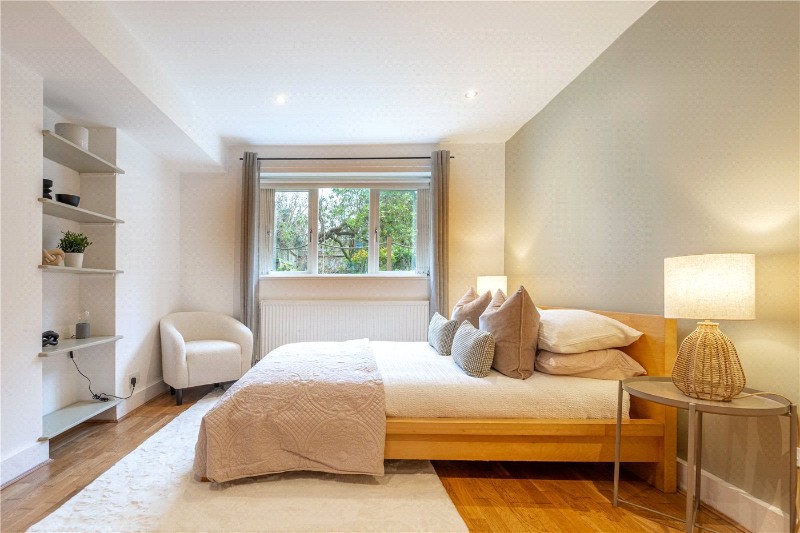 Mount Ephraim Road, London, SW16