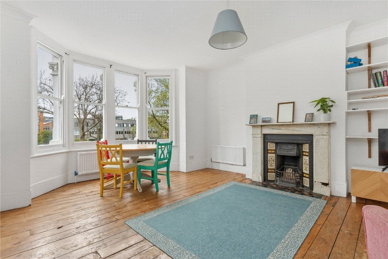 Raleigh Gardens, London, SW2