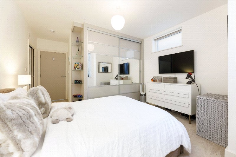 West Hill, London, SW15