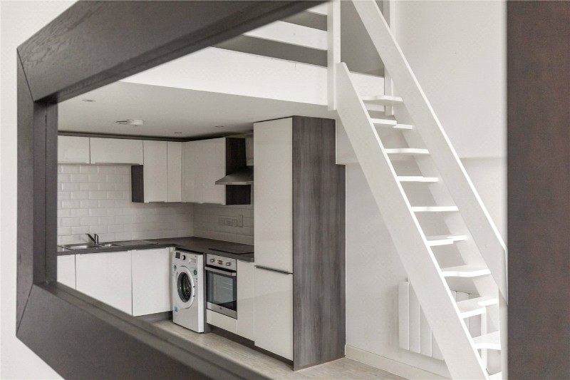 Adelaide Road, London, E10