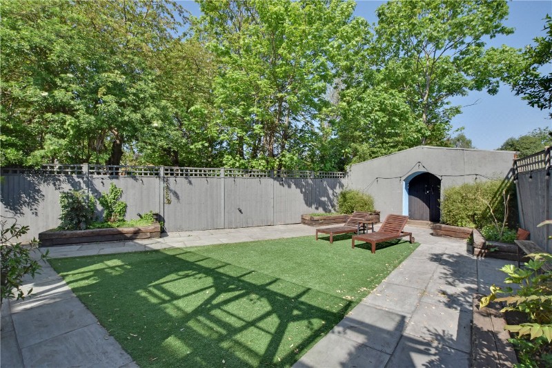 Dowanhill Road, Catford, London, SE6