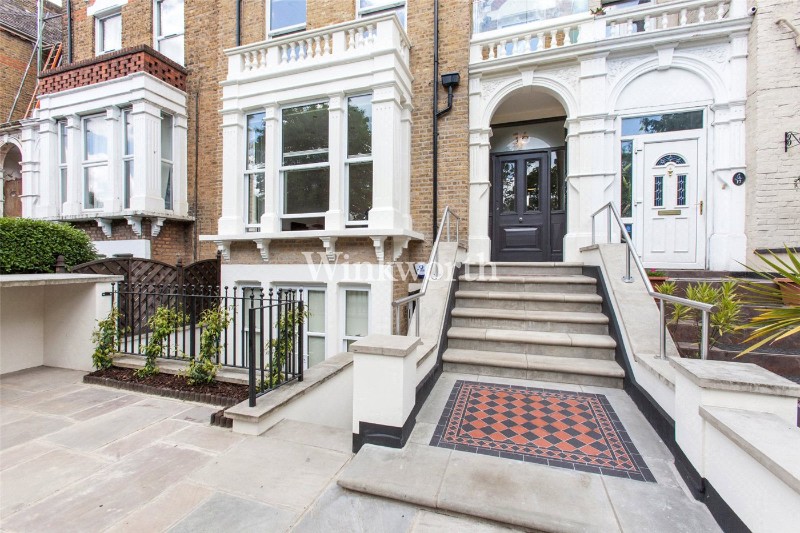 Endymion Road, London, N4