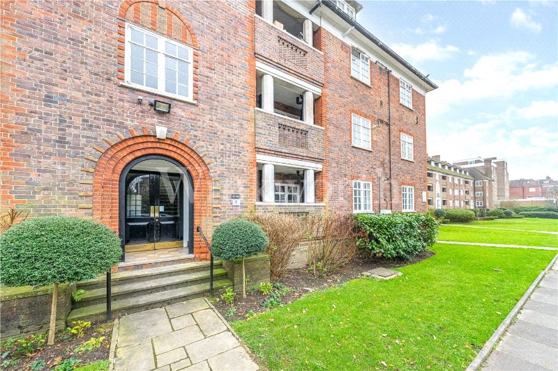 Lyttelton Road, London, N2
