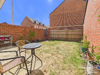 Fairstone, Newbury, Berkshire, RG14
