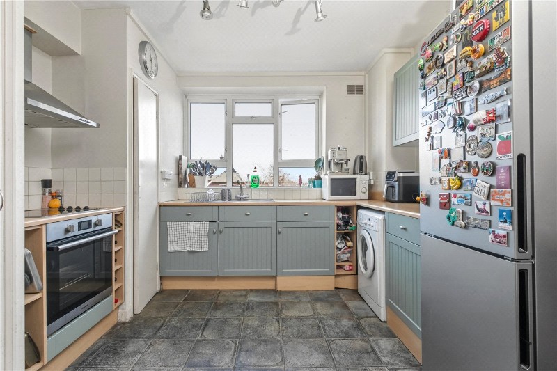 Queen Elizabeth's Close, London, N16