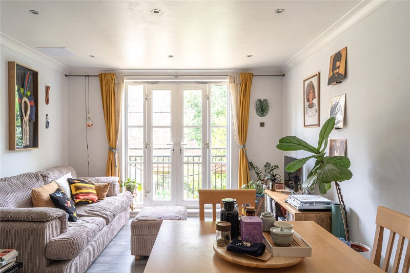 Blackburn Court, 1 Bascombe Street, London, SW2