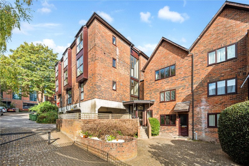 Staple Gardens, Winchester, Hampshire, SO23
