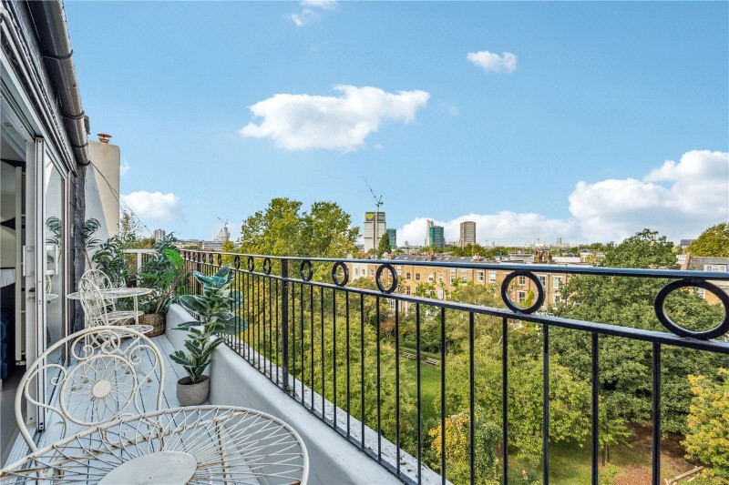 Elgin Crescent, London, W11