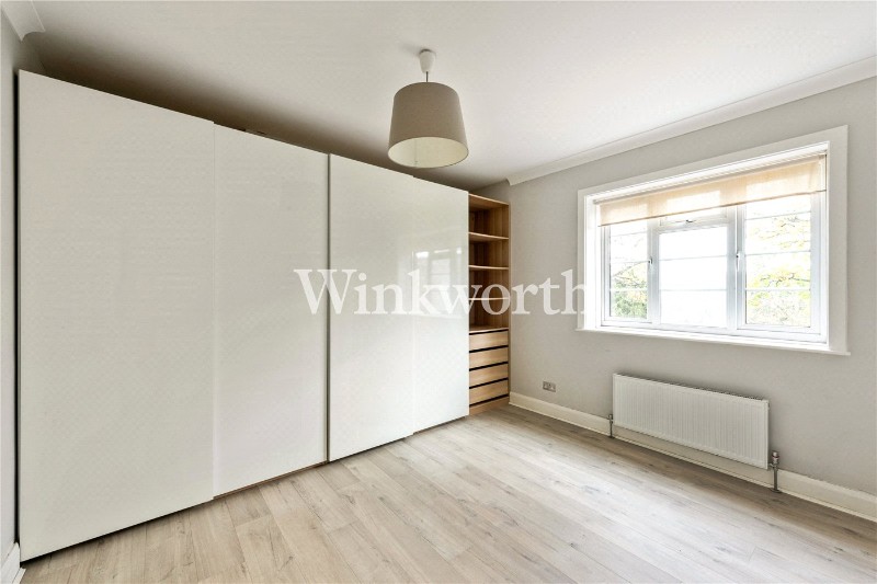 Manor Court, High Street, London, N14