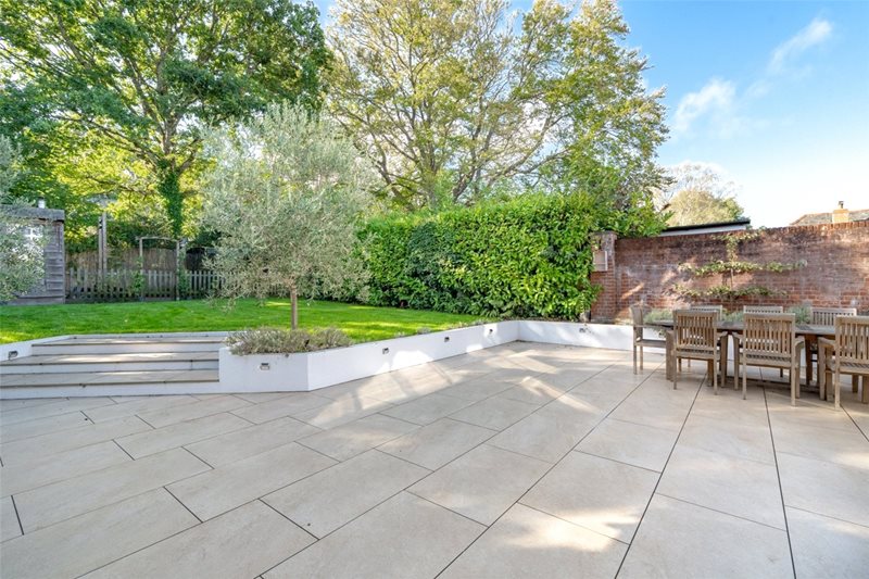 Clarendon Road, Broadstone, Dorset, BH18
