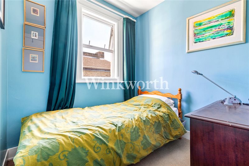 Hewitt Road, London, N8