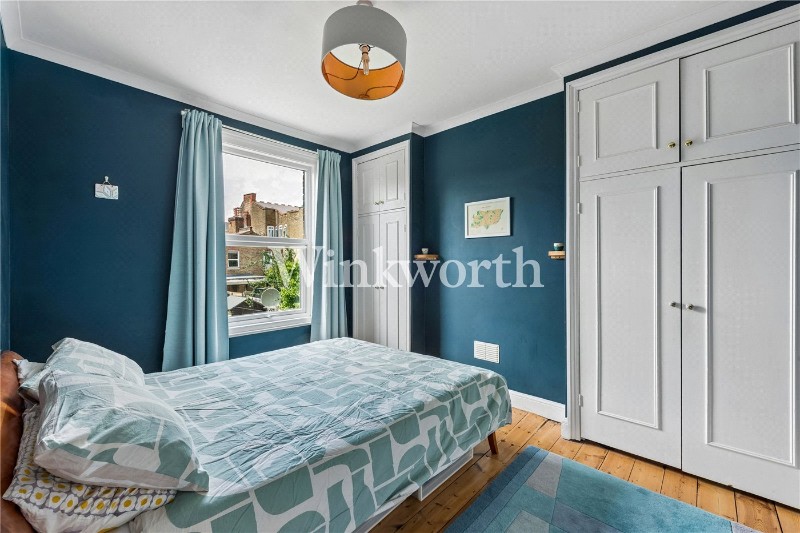La Rose Lane, London, N15
