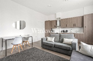 Frobisher Road, London, N8
