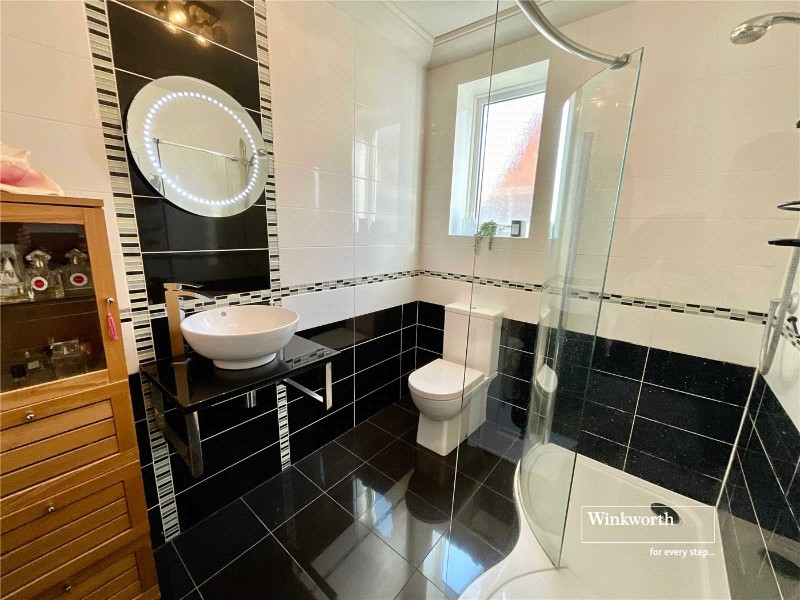 Stuart Road, Highcliffe, Dorset, BH23