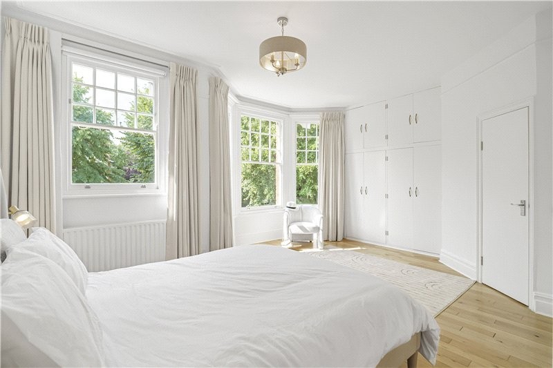 Melville Road, Barnes, London, SW13