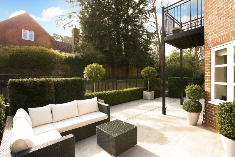 Cross Road, Sunningdale, Berkshire, SL5