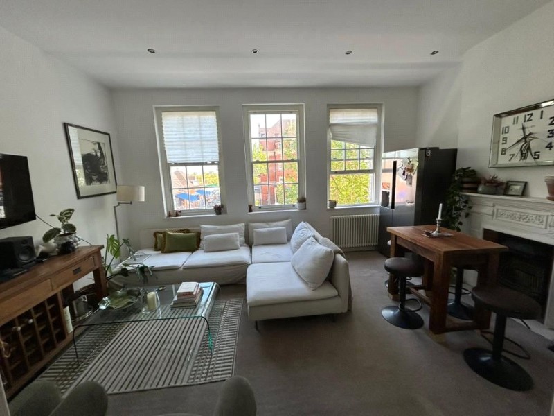 Kings Parade, Okehampton Road, London, NW10