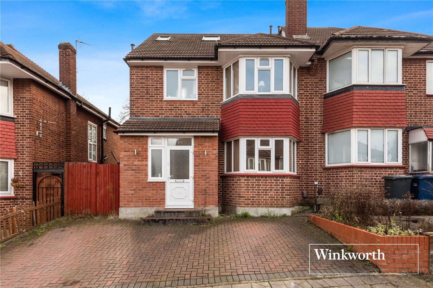 4 bedroom property for sale in Howcroft Crescent, Finchley, N3 (Ref