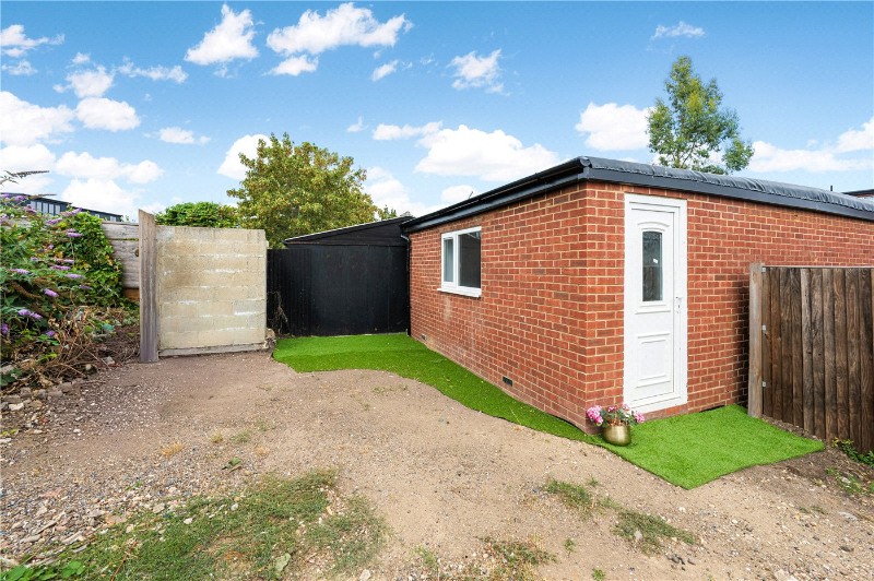 Aviemore Way, Beckenham, BR3