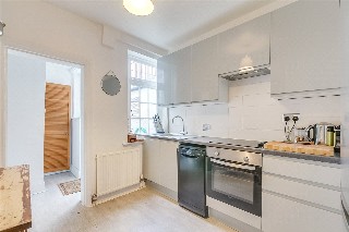 Peterborough Road, London, SW6