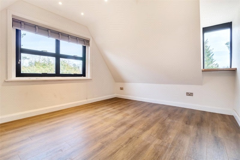 Cobbetts Hill, Weybridge, Surrey, KT13