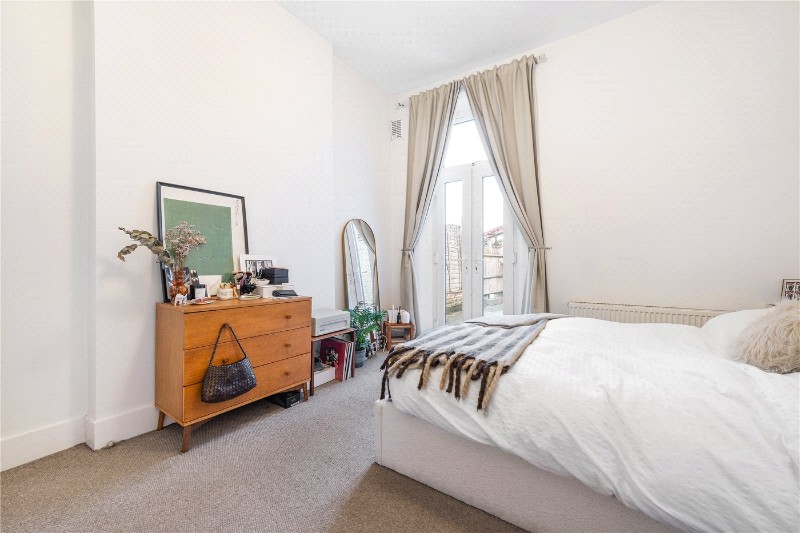 Derwent Grove, East Dulwich, London, SE22
