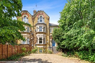 Keswick Road, London, SW15