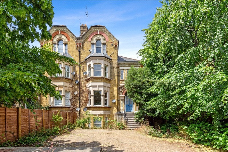 Keswick Road, London, SW15