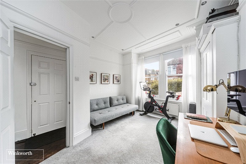 Weston Road, London, W4