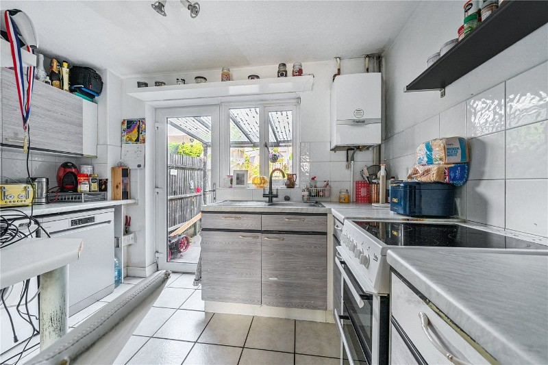 Harrington Close, Newbury, Berkshire, RG14